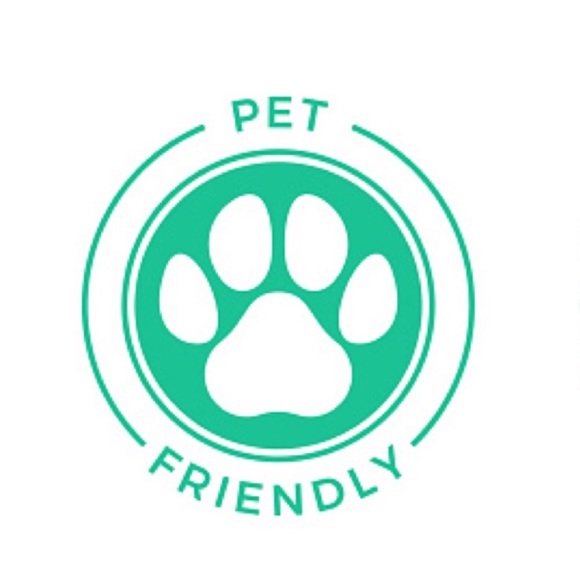 Welcome to my closet - Picture 5 of 10